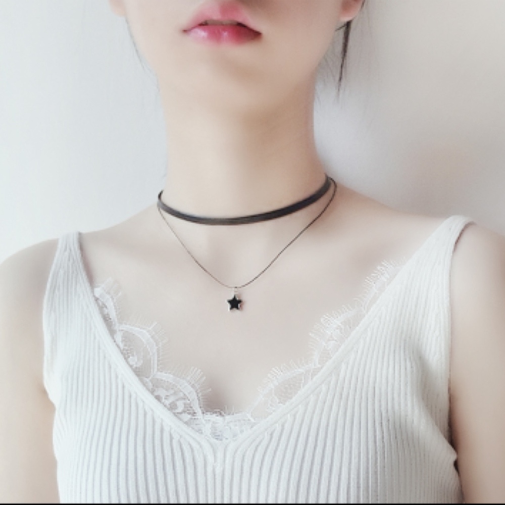 Double line chocker with star